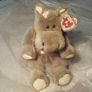 Vintage  1993 Ty 'Grace' hippo